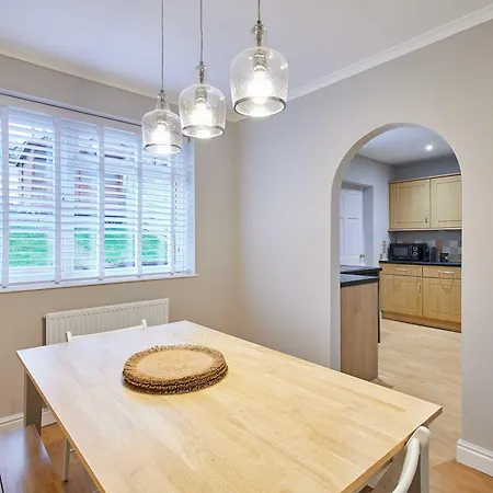 Host & - Esk View 펜션