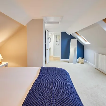 Host & - Esk View بيت للعطل