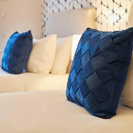 بيت للعطل Host & - Esk View