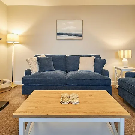 بيت للعطل Host & - Esk View *